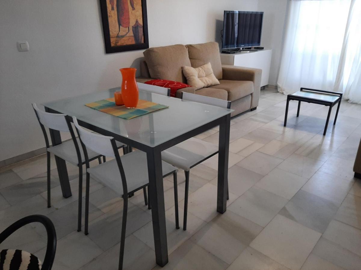 Puerto De La Duquesa Beach Apartment Castillo de Sabinillas Extérieur photo