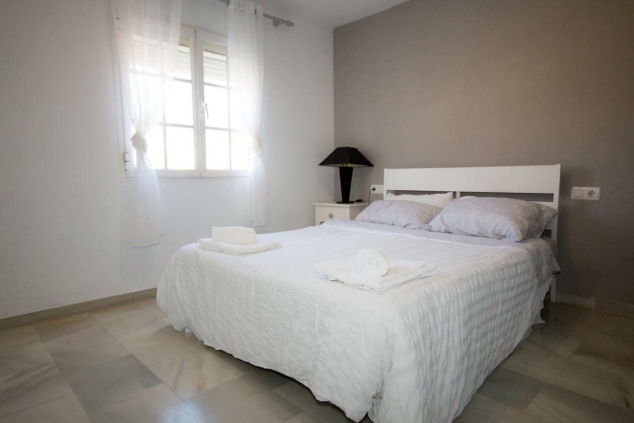Puerto De La Duquesa Beach Apartment Castillo de Sabinillas Extérieur photo