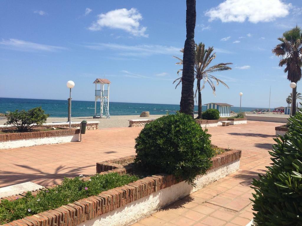 Puerto De La Duquesa Beach Apartment Castillo de Sabinillas Extérieur photo